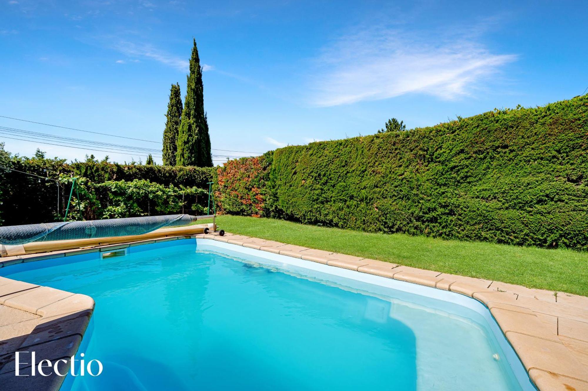 Villa Oliveda - Piscine & Salon Cinema Lourmarin Esterno foto
